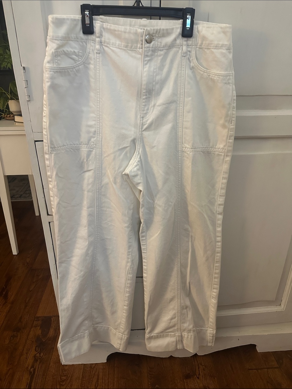 LOFT White Straight-Leg trousers women’s size 10